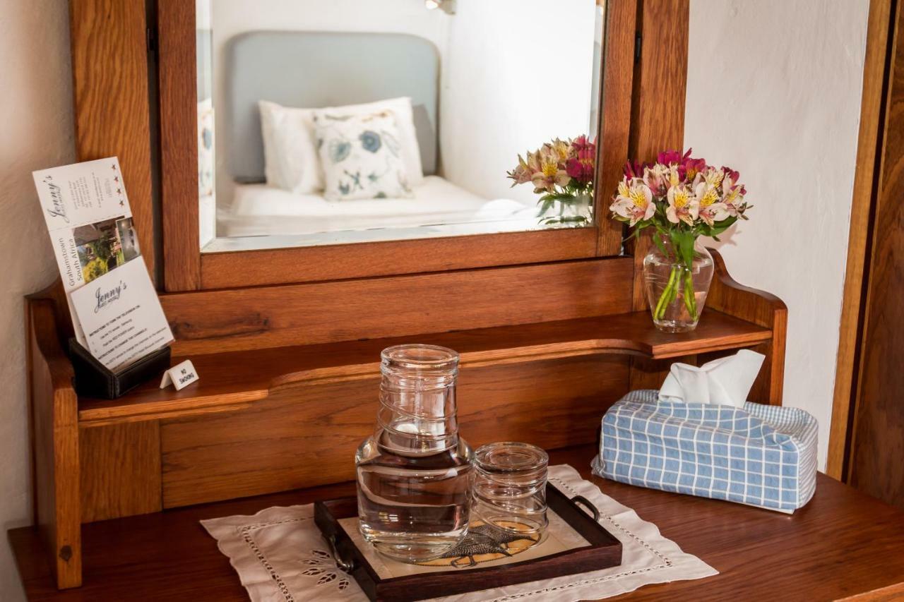 Jenny'S Guest House Grahamstown Esterno foto